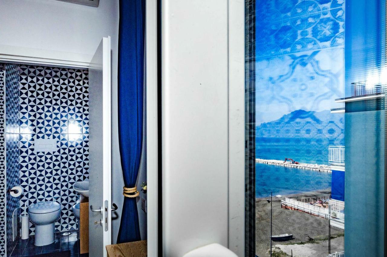 On The Beach Sea-View&Kitchen In Room Salerno Exterior photo